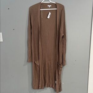 Woman’s Reitmans  Ribbed Knitwear Cardigan 2X